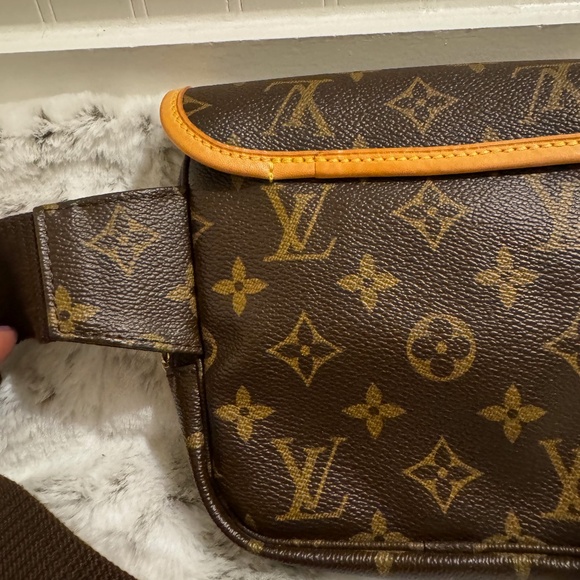 Louis Vuitton Monogram Bosphore Bum Bag Fanny Pack Belt Bag.   P0007 - Picture 8 of 14